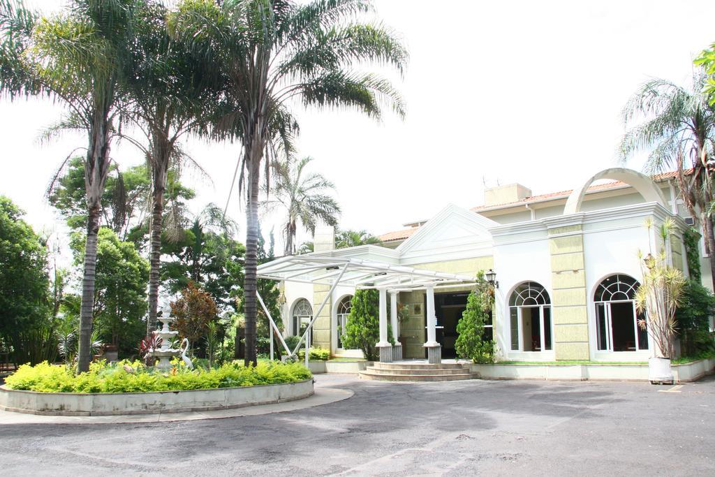 Hotel Dona Beja Araxá Exterior foto